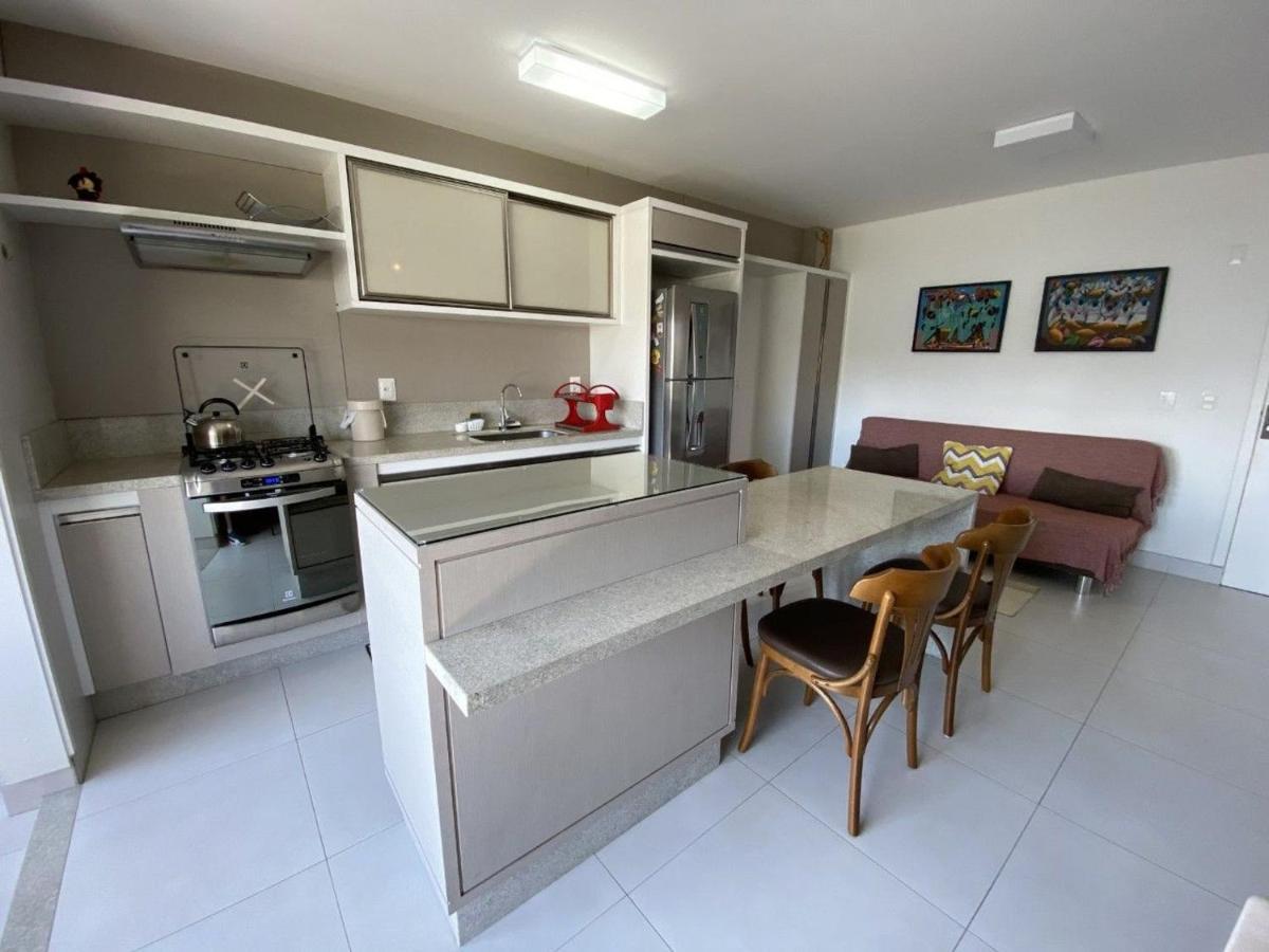 1 Dormitorio A 1 Quadra Da Praia De Jurere Florianopolis Bagian luar foto