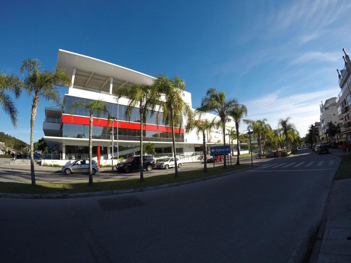 1 Dormitorio A 1 Quadra Da Praia De Jurere Florianopolis Bagian luar foto
